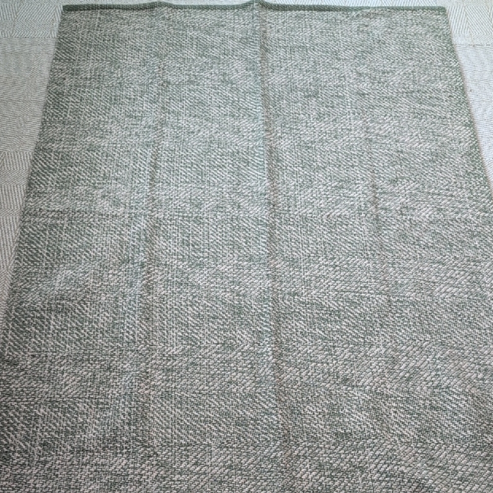 New without Tags Olive Green & Khaki Woven Cotton Throw Accent Rug 4' X 6' - Picture 2 of 5